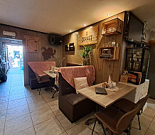 Herenthout - Instapklaar biercafé over te nemen op toplocatie op de Markt