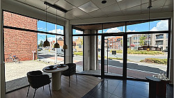 Brugge - Te Huur - Handelspand te huur langs invalsweg naar Brugge