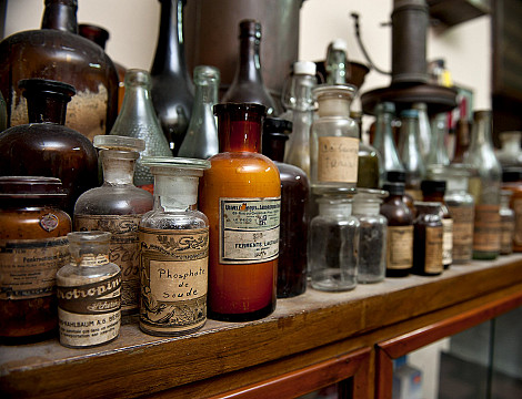 Regio Gent - Handelsfonds apotheek over te nemen