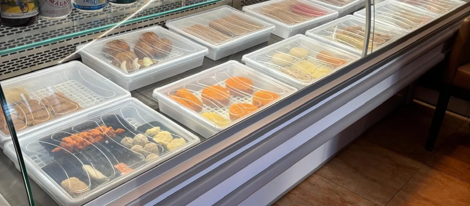 Volledig gerenoveerde cafetaria snacbar 6