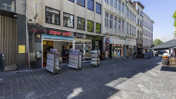 Lr oogpoort 14 9000 gent 002