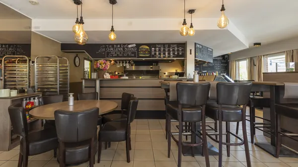 Lr roeselaarsestraat 26 8850 ardooie 011