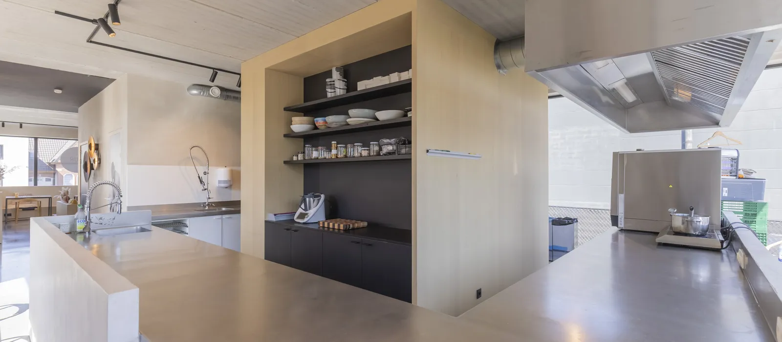 Lr dorpsstraat 98 9800 deinze 0018