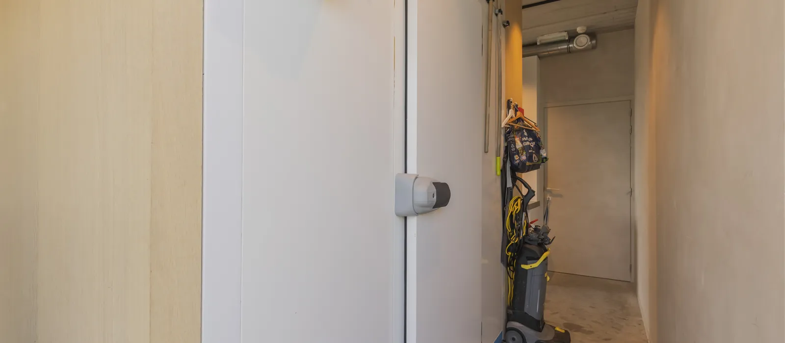 Lr dorpsstraat 98 9800 deinze 0020