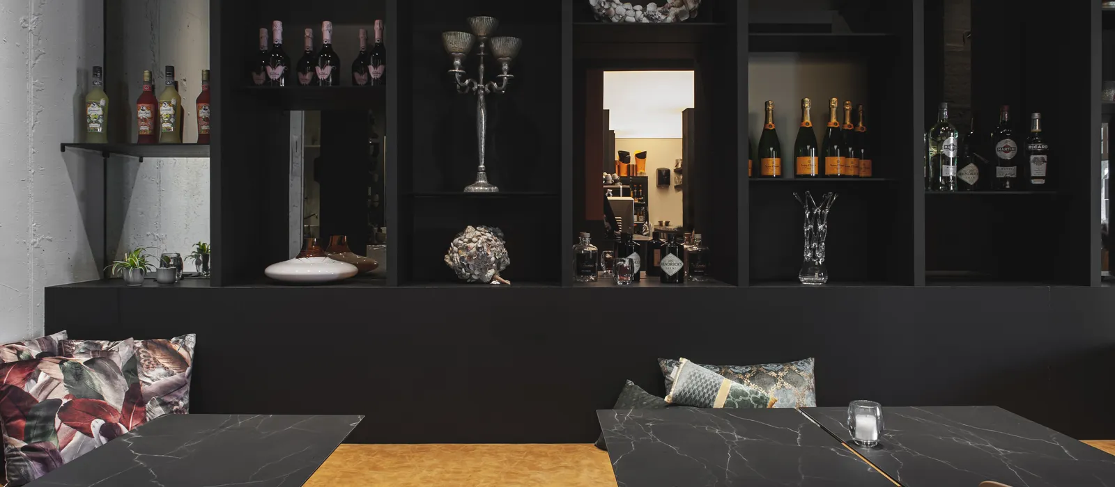 1758786362-BISTRO_FRANKYS_20210624_56-bewerkt