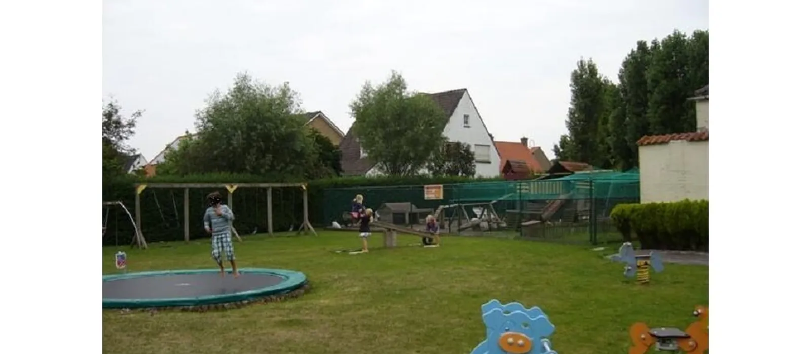 1568307461-I0717205_lg