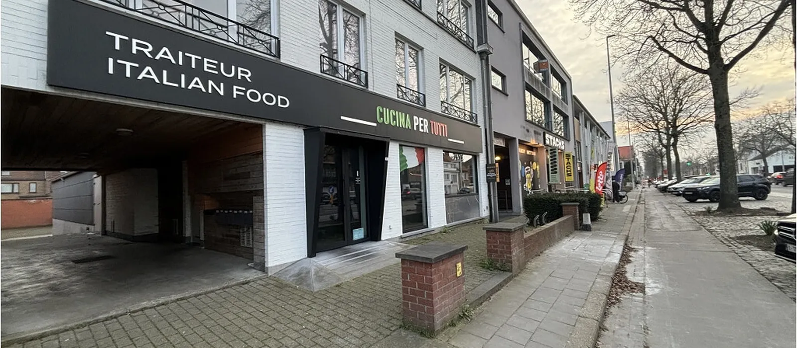 1778860996-I024612_lg