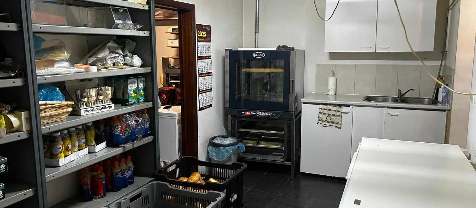 1774445675-Bakker9